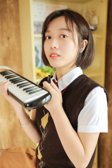 春菜爱